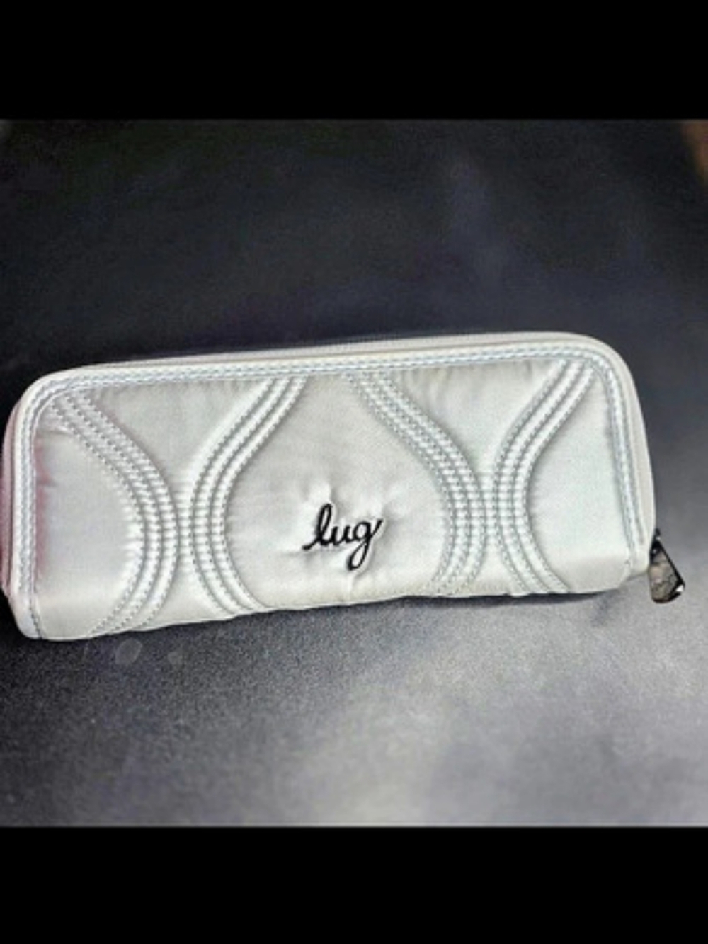 lug Jendi Wallet Gray & Pink Like New